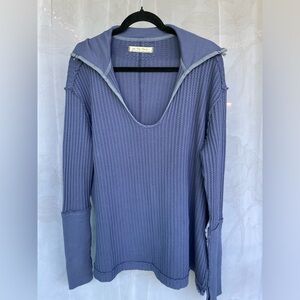 Free people we the free size small women’s long sleeve sweater
